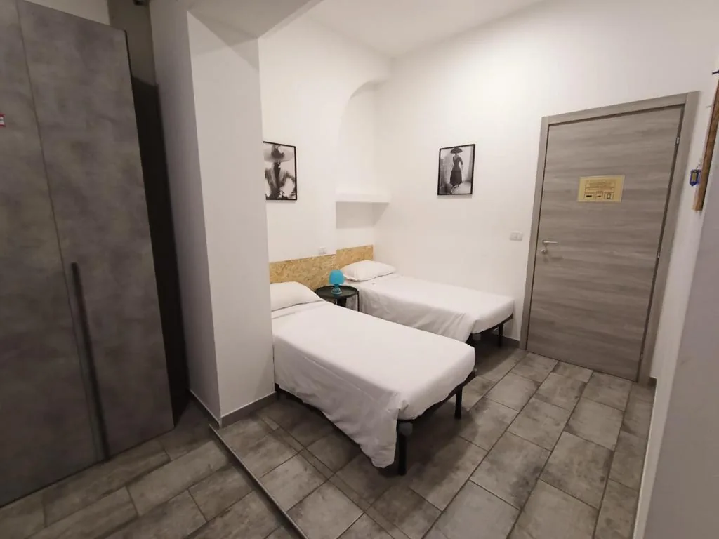 Twin Room with External Private Bathroom — Airport Boulevard Guesthouse