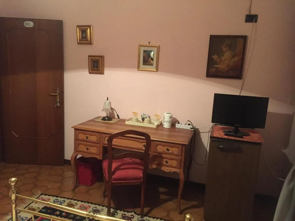 Twin Room with External Private Bathroom — B&B Casa Mia