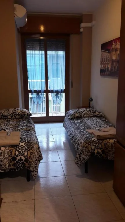 Camera Doppia con Letti Singoli con Bagno Privato — Rozzano Humanitas Forum IEO