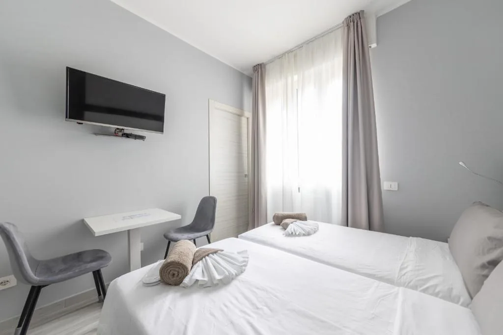 Twin Room with View — CHEZROMYK 2 the Kosher B&B