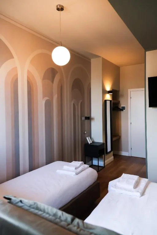 Twin Room — Corso Italia Rooms