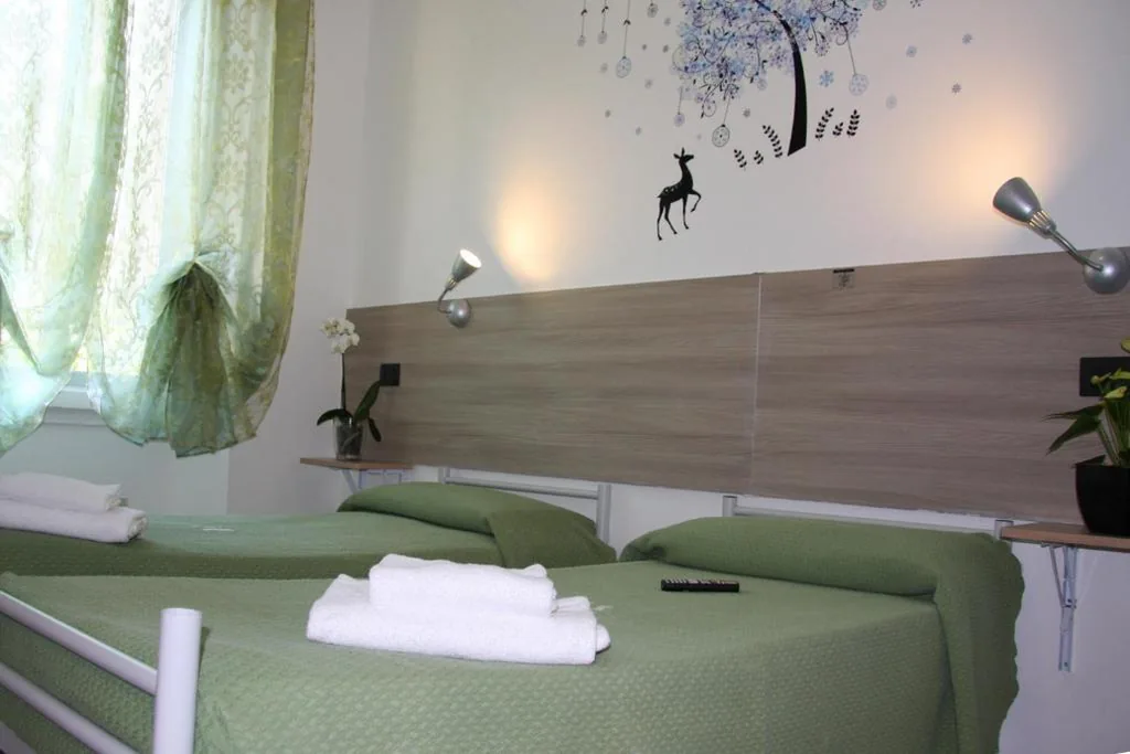 Twin Room — Hotel Adelchi