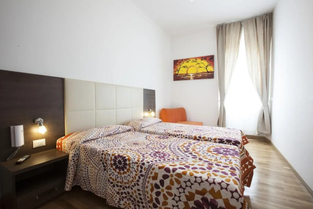 Camera Doppia con Letti Singoli — Hotel Amalfi