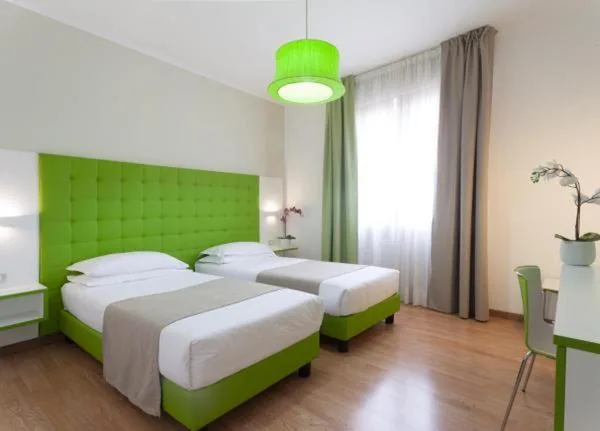 Camera Doppia con Letti Singoli — Hotel Milano Palmanova