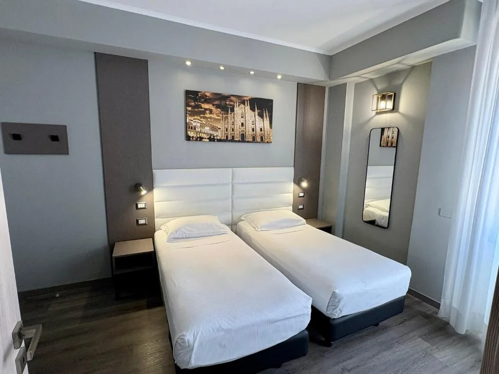 Twin Room — Hotel Perugino