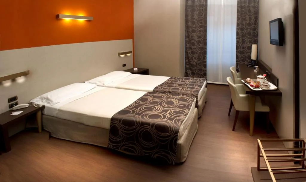 Camera Doppia con Letti Singoli — Hotel Soperga