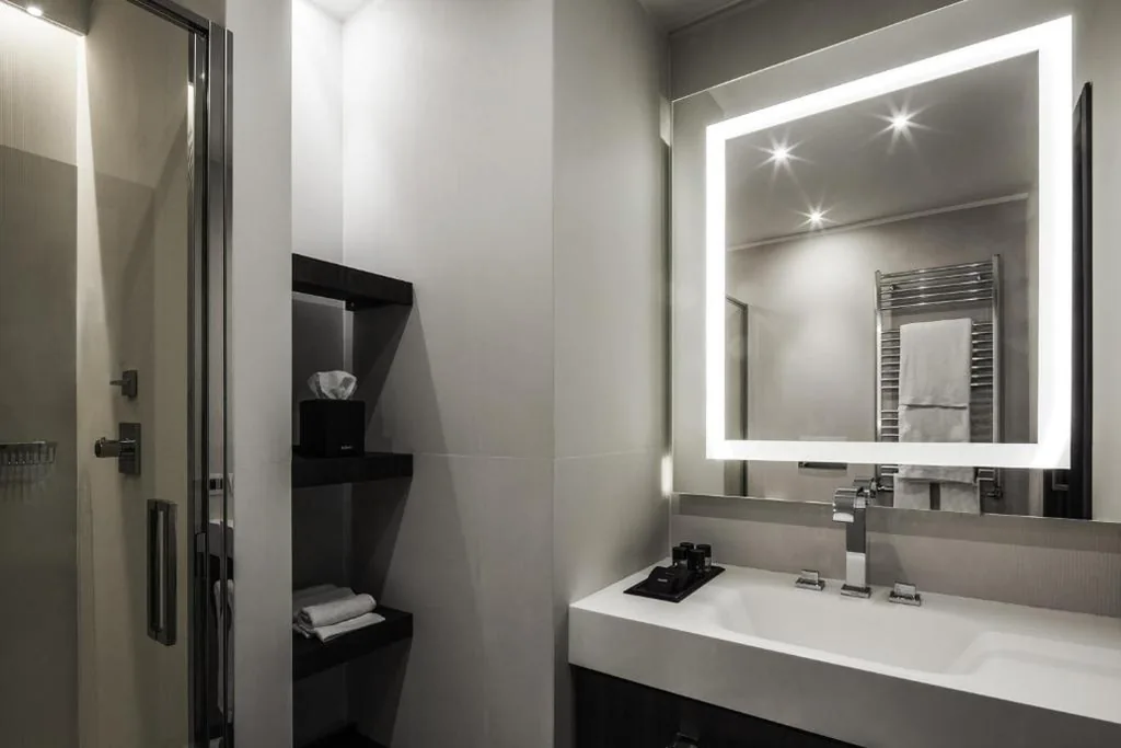 Camera Doppia con Letti Singoli — Hyatt Centric Milan Centrale