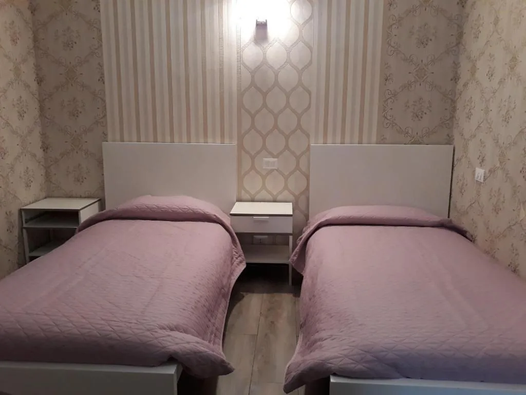 Twin Room — Sira House Milano