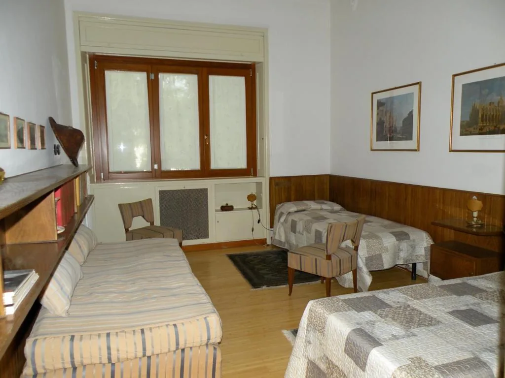 Spacious Twin Room — Villa Adele