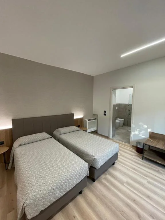 Camera Doppia con Letti Singoli — Villa Noce