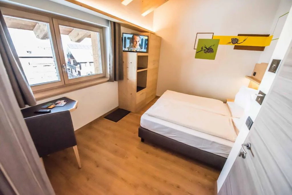 Economy Double/Twin Room — Hotel Le Alpi