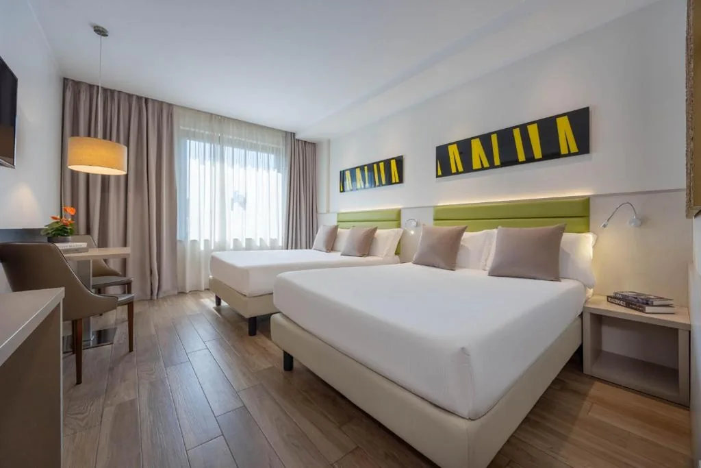 Camera Familiare (4 Adulti) — iH Hotels Milano Lorenteggio