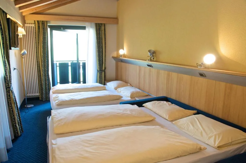 Comfort Family Room (2 Adults + 2 Children) — Alexander Charme Hotel