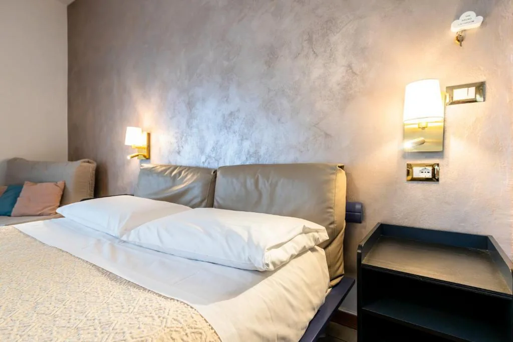 Family Room with External Private Bathroom — Palazzo Rivola