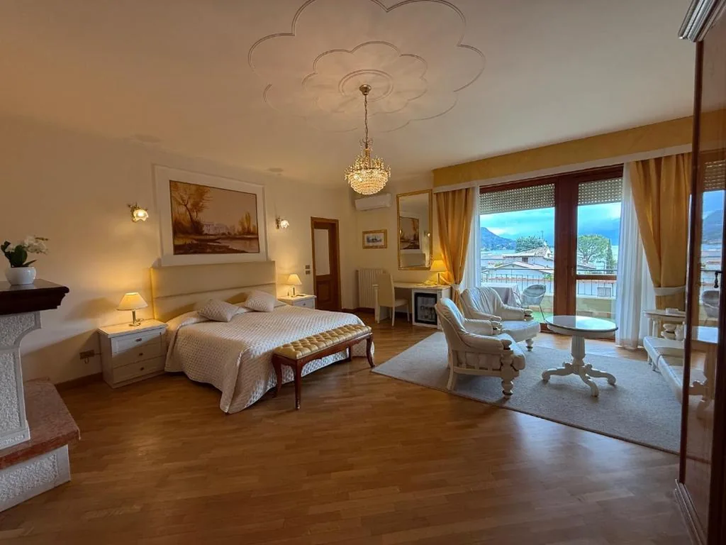 Family Room with Balcony — Hotel Conca d’Oro