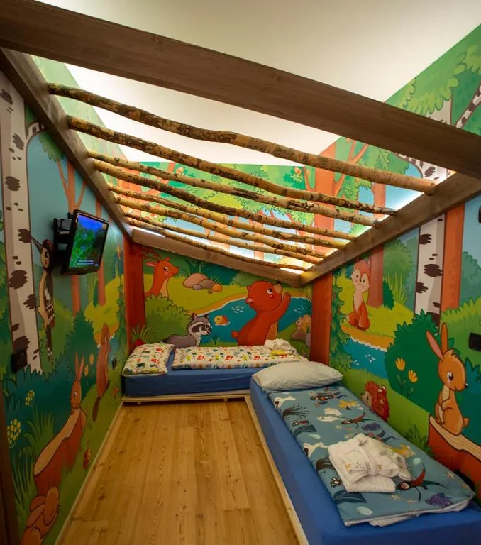 Family Room with Terrace — Hotel Touring