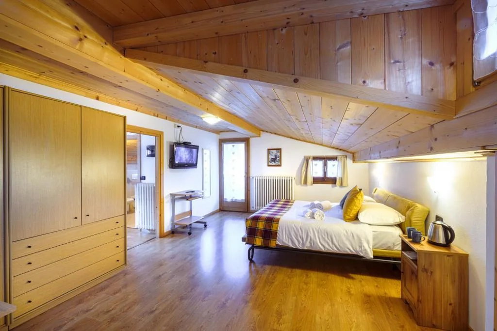 Family Room — Hotel Ambassador Bormio