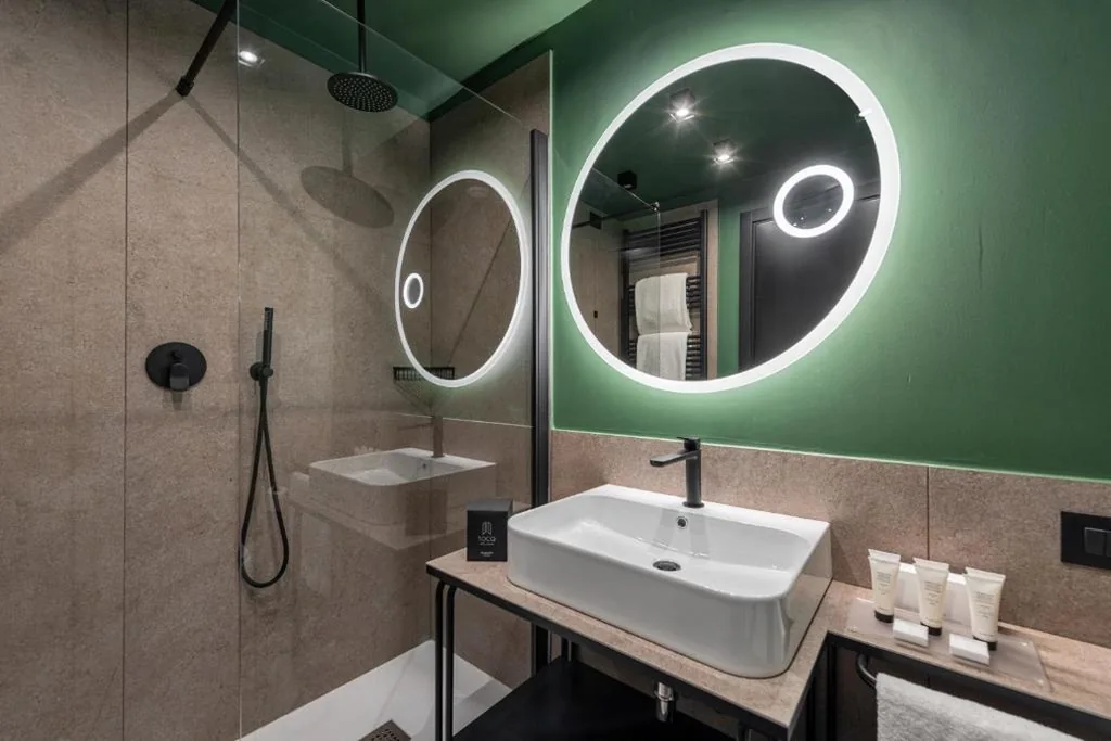 Family Room — Hotel Tocq