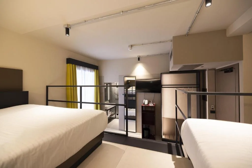 Family Room — Joy 124 Hotel Milano
