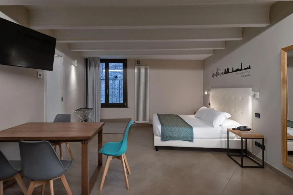 Superior Family Room — Bonacolsi Collection, MantegnaHotels
