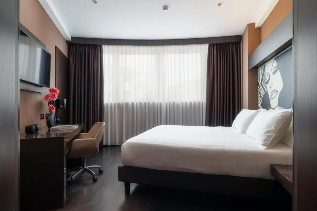 Camera King Angolare Premium — Crowne Plaza Milan City by IHG