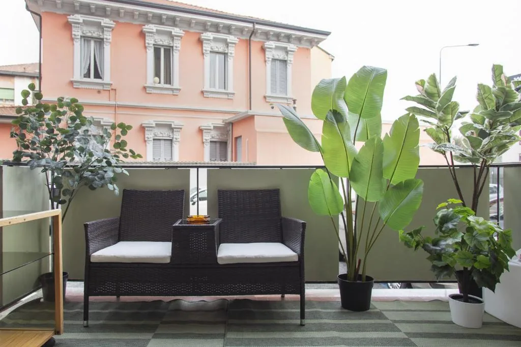King Room with Balcony — Garden