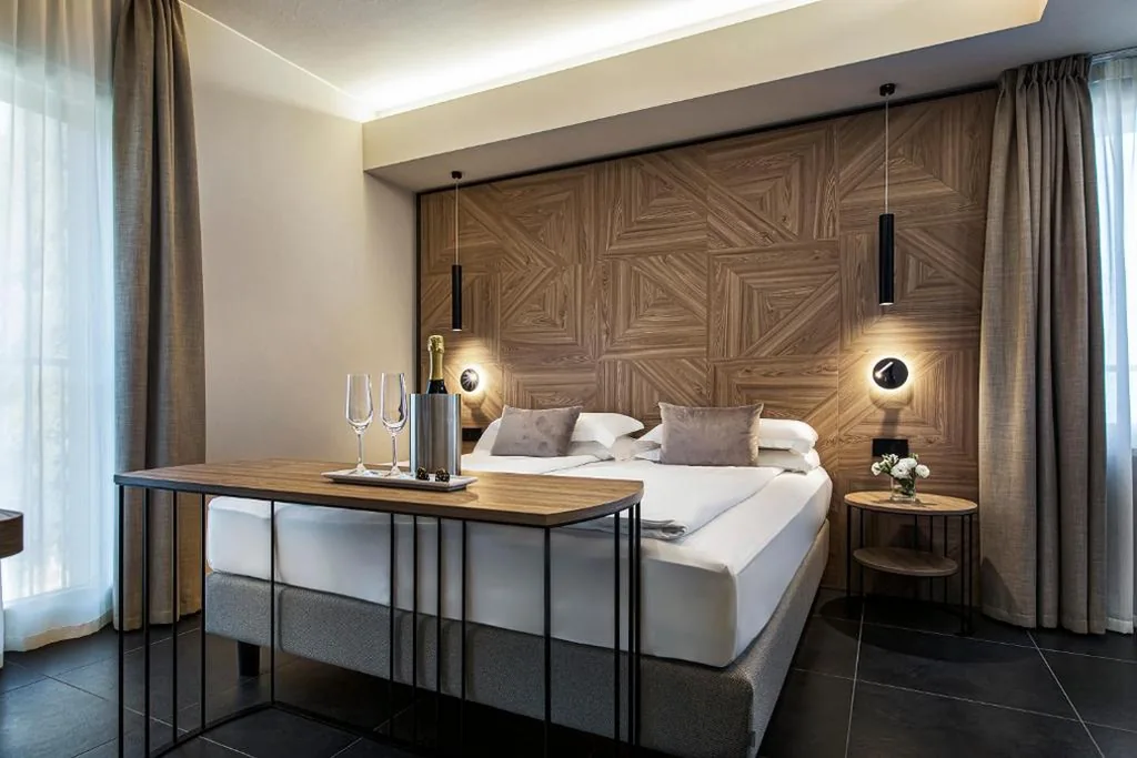 King Room with Lake View — Reflection Boutique Hotels