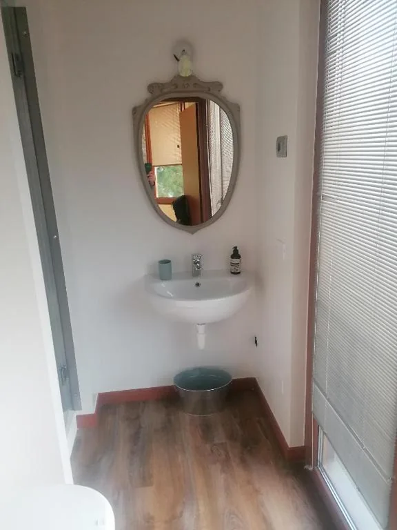 Camera King Deluxe — BGY Airport Guesthouse
