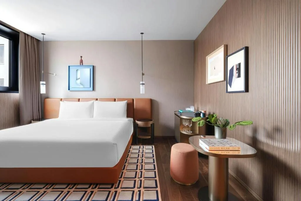 King Deluxe Room — Casa Brera, a Luxury Collection Hotel, Milan