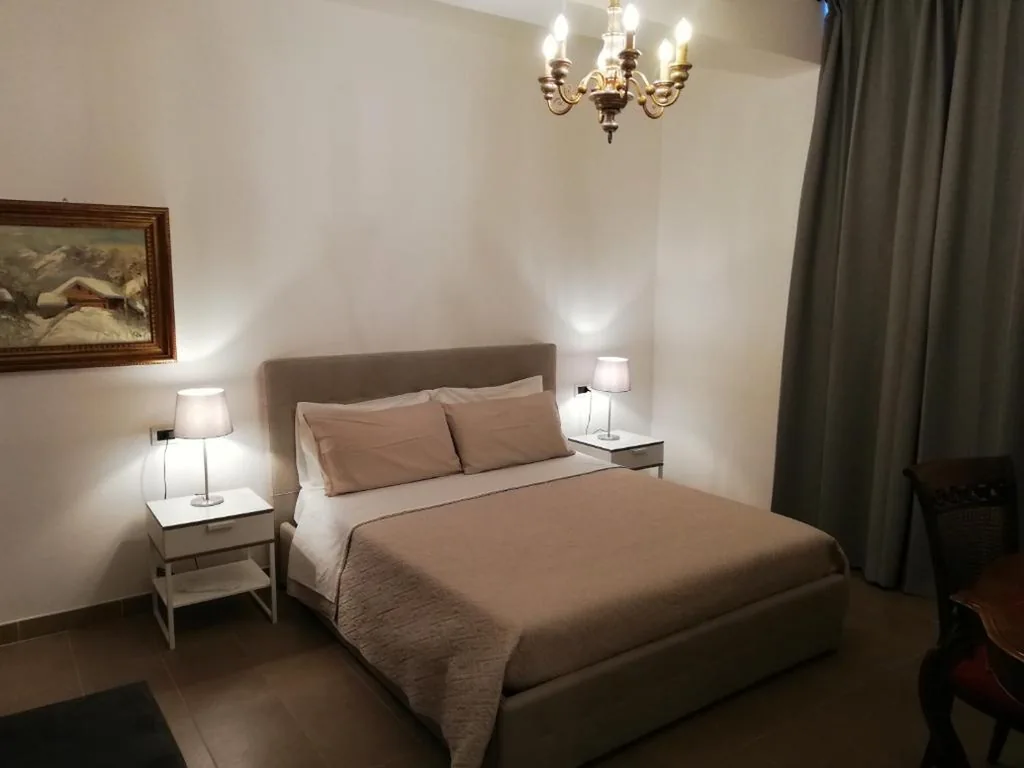 King Standard Room — DreaMilan B&B