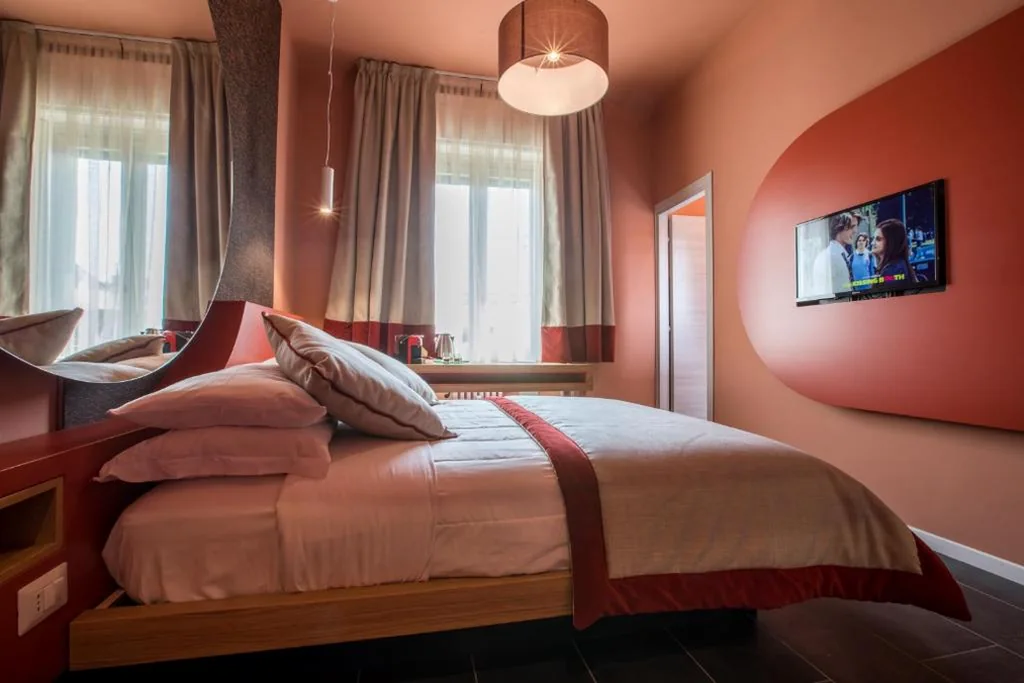 Standard King Room — Le Texture Premium Rooms Duomo-Cordusio