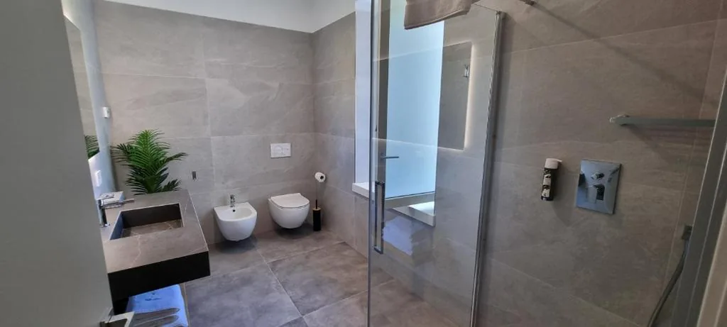 King Superior Room — B&B Villa Dina