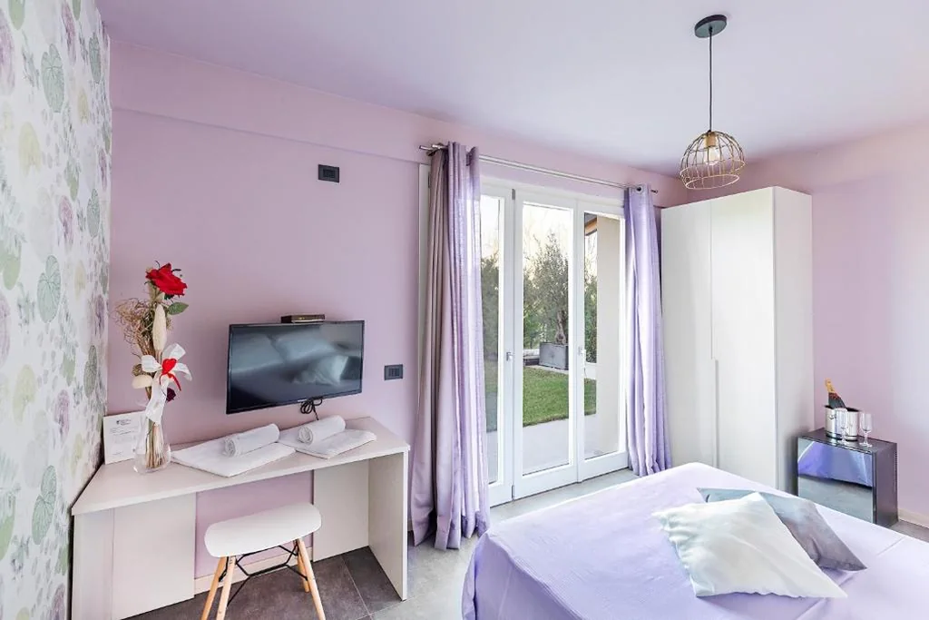 Superior King Room — Marylinda