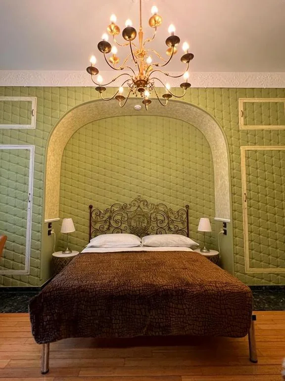 King Superior Room — Villa Camilla Milano Easy Rooms Metro 4