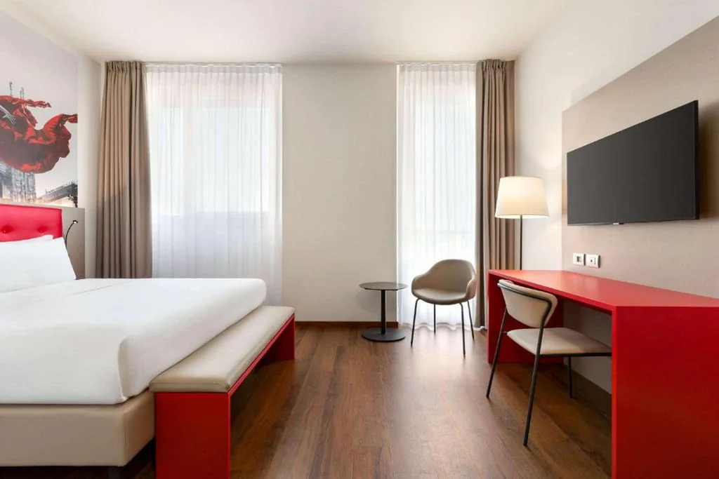 Camera Lounge Plus — Amedia Hotel Milan, Trademark Collection by Wyndham