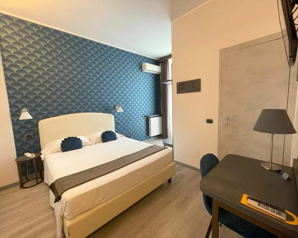 Camera Matrimoniale (1 Adulto) — Hotel Florence Milano