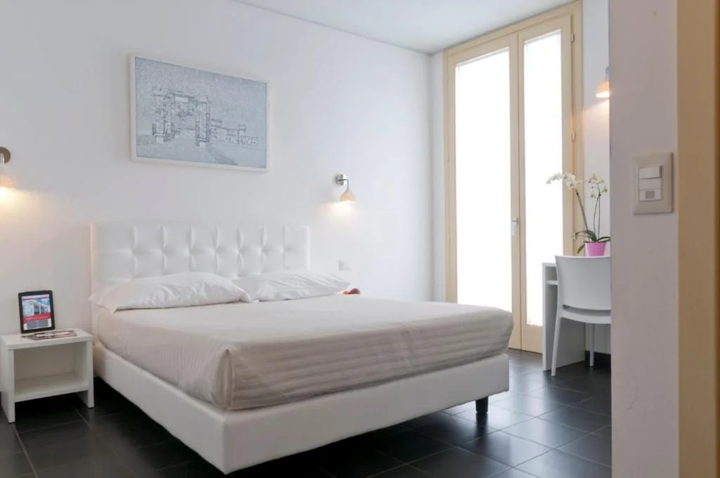 Double Room — 6 Porte Guesthouse