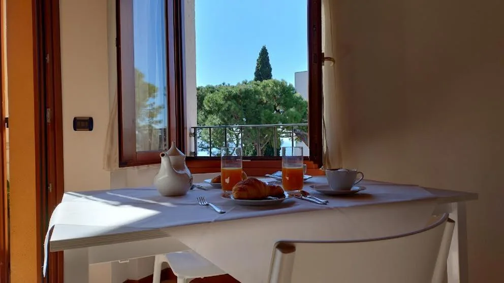 Double Room — AGORÀ suite