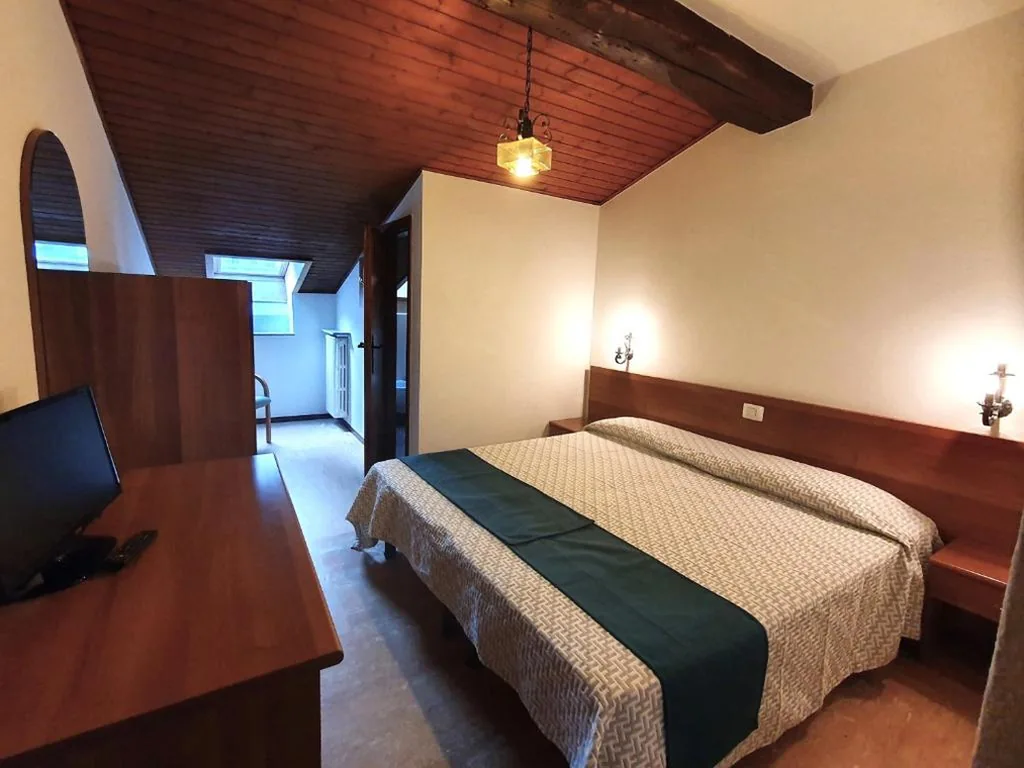 Double Room — Altavilla Albergo meublé