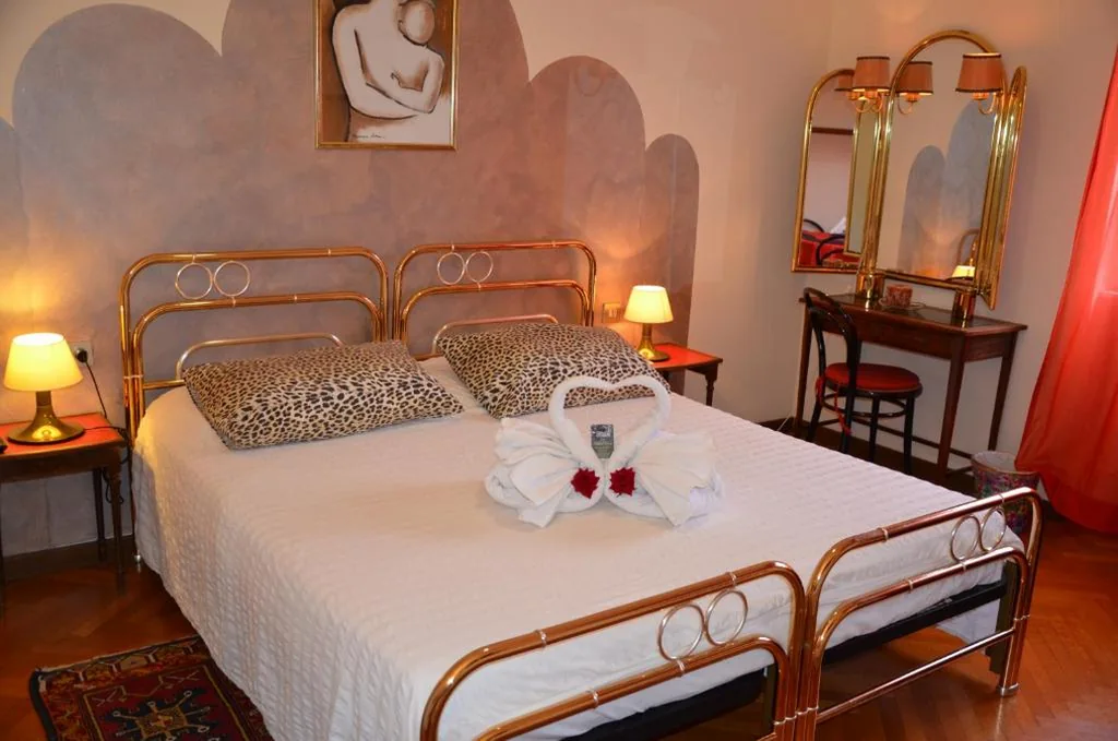 Double Room — B&B Villa Olmo