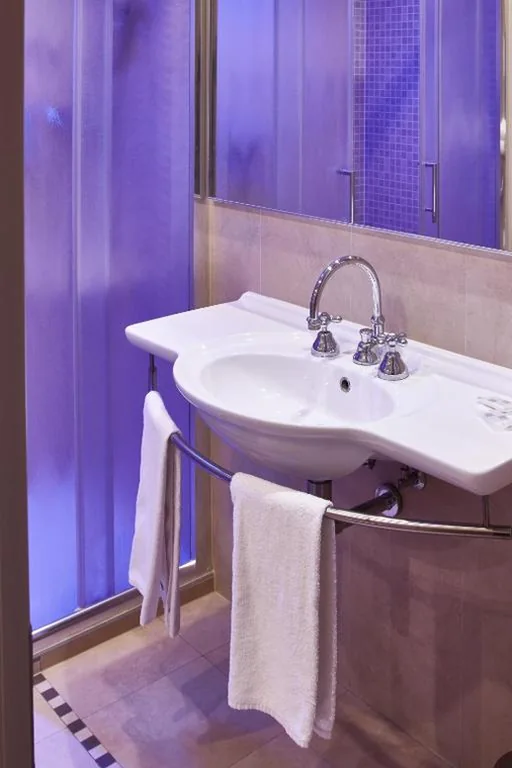 Camera Matrimoniale Basic con Letto a una Piazza e Mezza — Rivalta Life Style Hotel