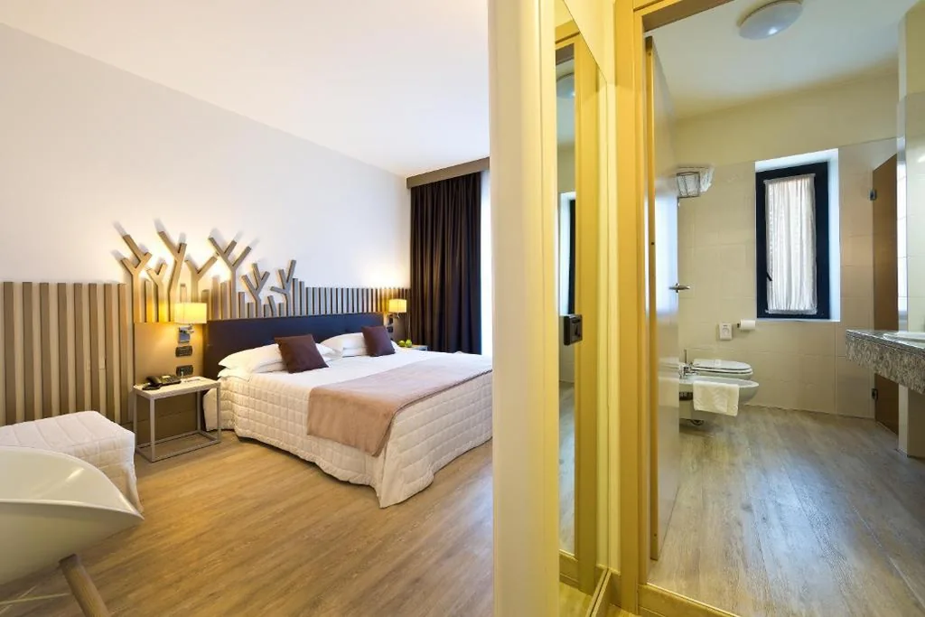 Double Business Room — Hotel Desenzano