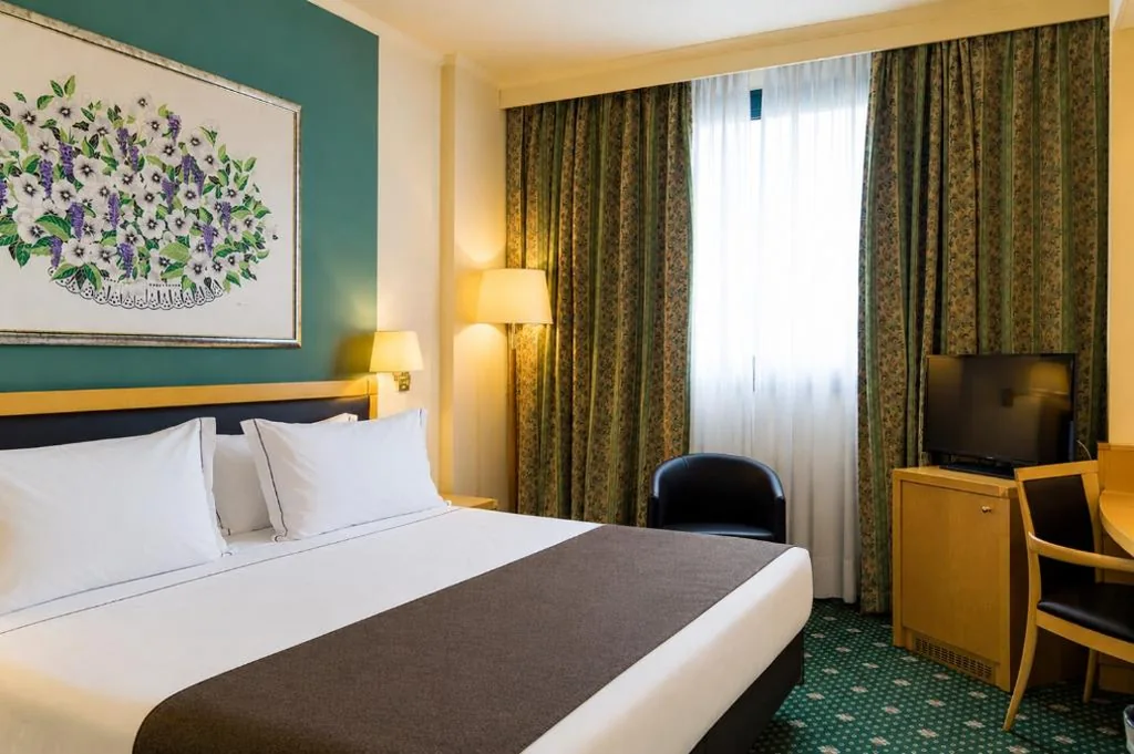 Camera Matrimoniale — City Life Hotel Poliziano, by R Collection Hotels