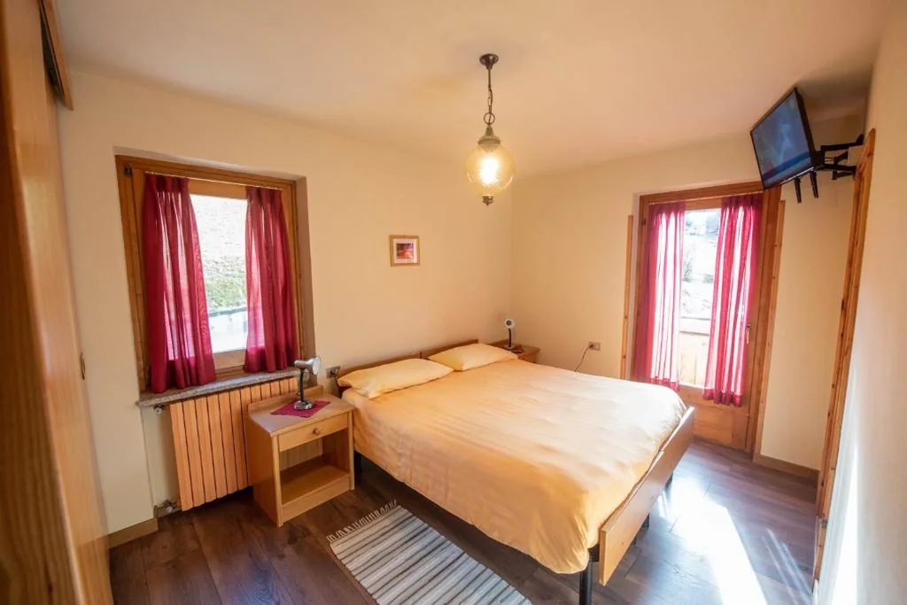 Classic Double Room — Hotel Eira