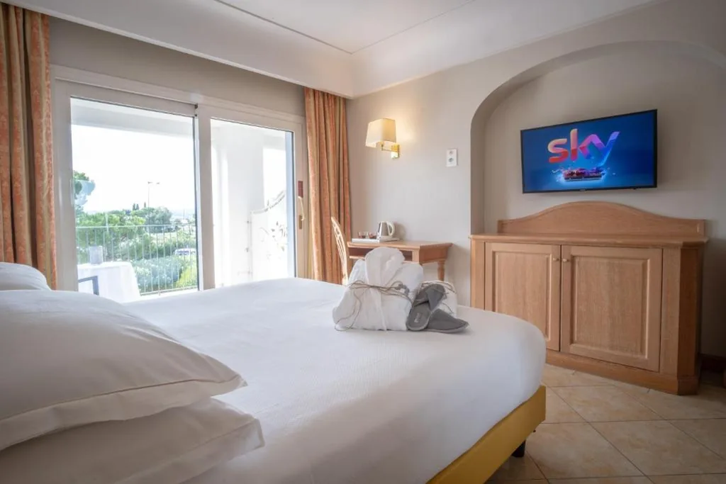 Comfort Double Room with Spa Access — Palace Hotel Desenzano