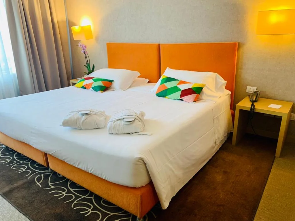 Comfort Double Room — Hotel Blaise & Francis