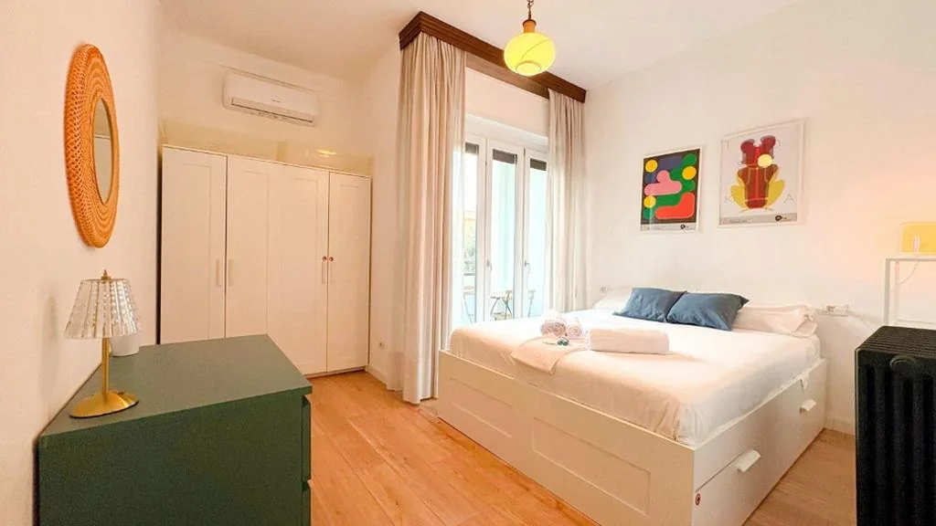 Double Room with Shared Bathroom — Exclusive & Cosy 3-Bedroom apartment by San Siro Stadium & Metro