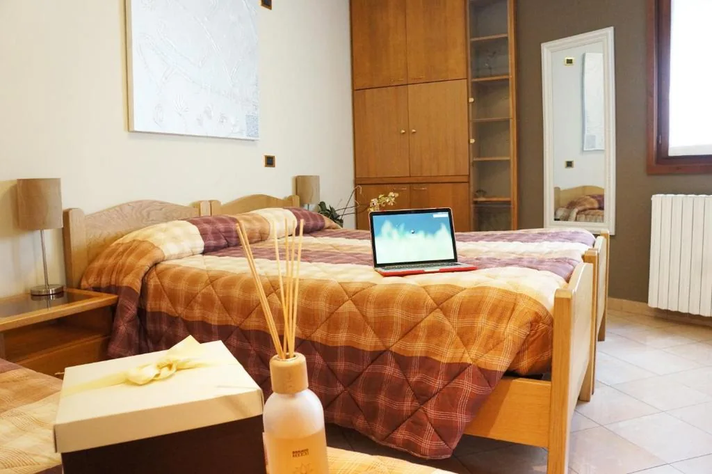 Double Room with Private Bathroom — B&B Stephany