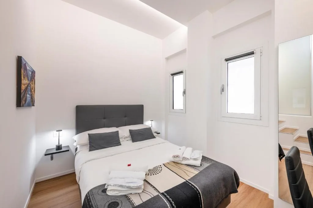 Double Room with Private Bathroom — BnButler – InBrera Suites – Giulianova, 1