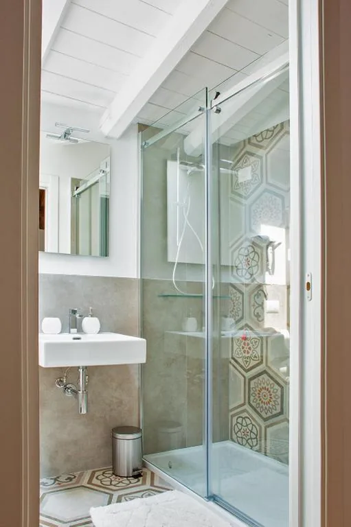 Double Room with Private Bathroom — Cascina San Martino